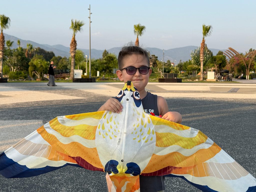 Children Enjoy Kite Festival During Environment Week at Şehit Fethi Bey Park