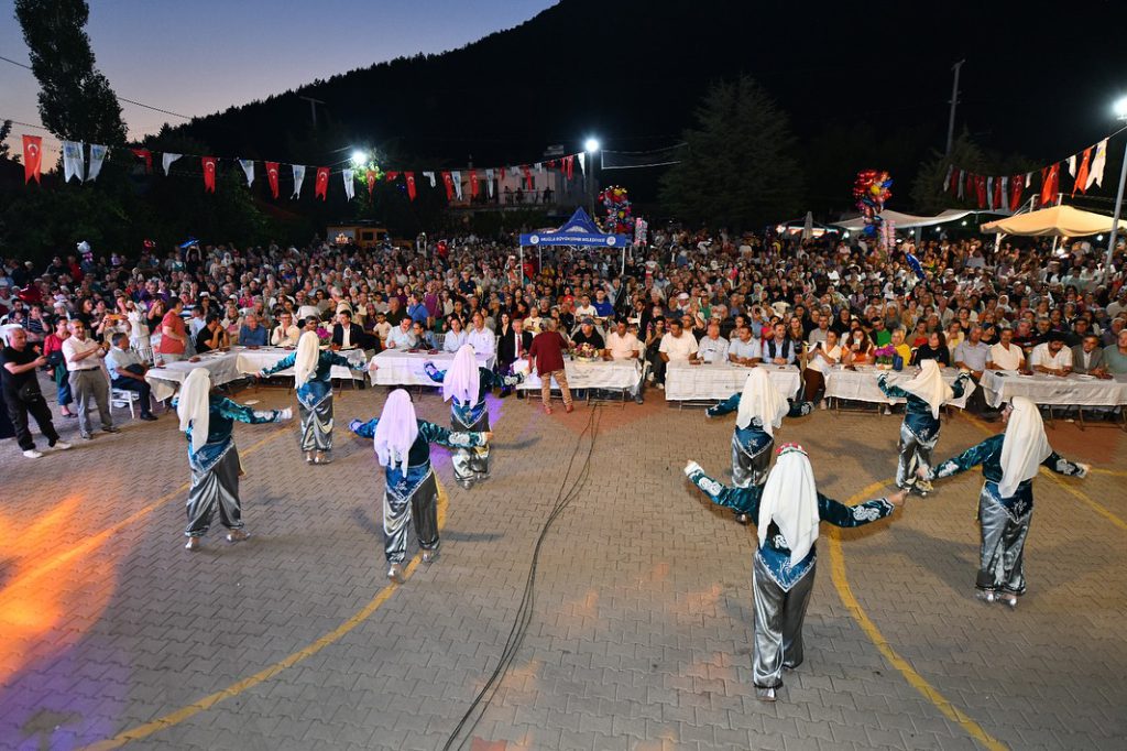 Nif Cherry Festival