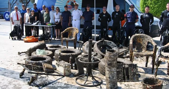 Coast Guard Cleans Seabed in Fethiye for World Environment Day