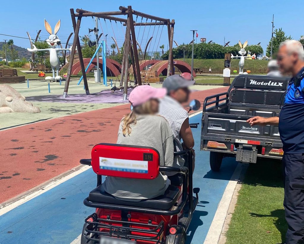 Enforcement Continues on Scooter and Motor Vehicle Violations in Şehit Fethi Bey Park