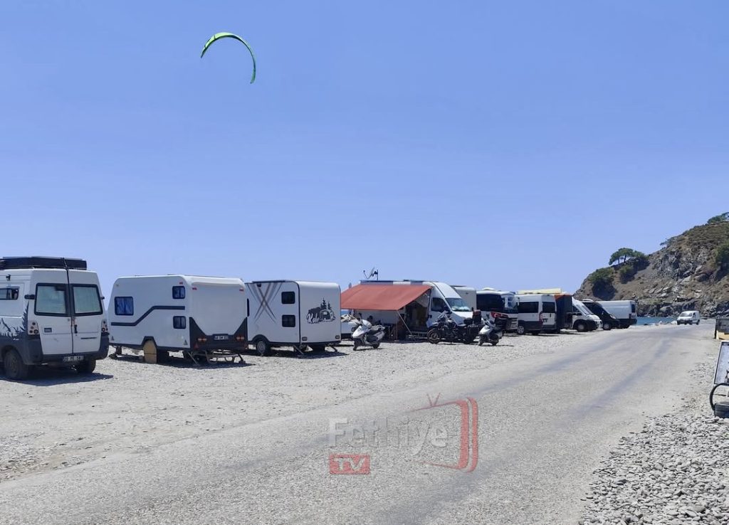 Caravan Problem Resurfaces on Fethiye’s Koca Çalış Beach