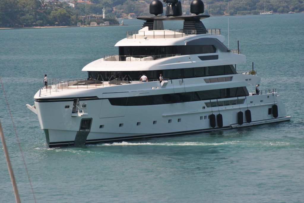 Bulgarian Billionaire’s $35 Million Yacht Refueled in Fethiye