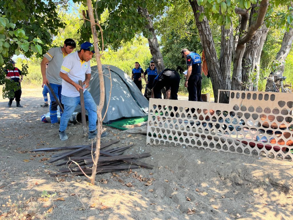 Fethiye Municipality and Gendarmerie Begin Removal of Unauthorized Tents in Forest Areas