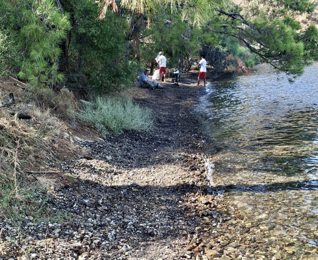 Letoonia Club Hotel Leads Cleanup in Remote Bay