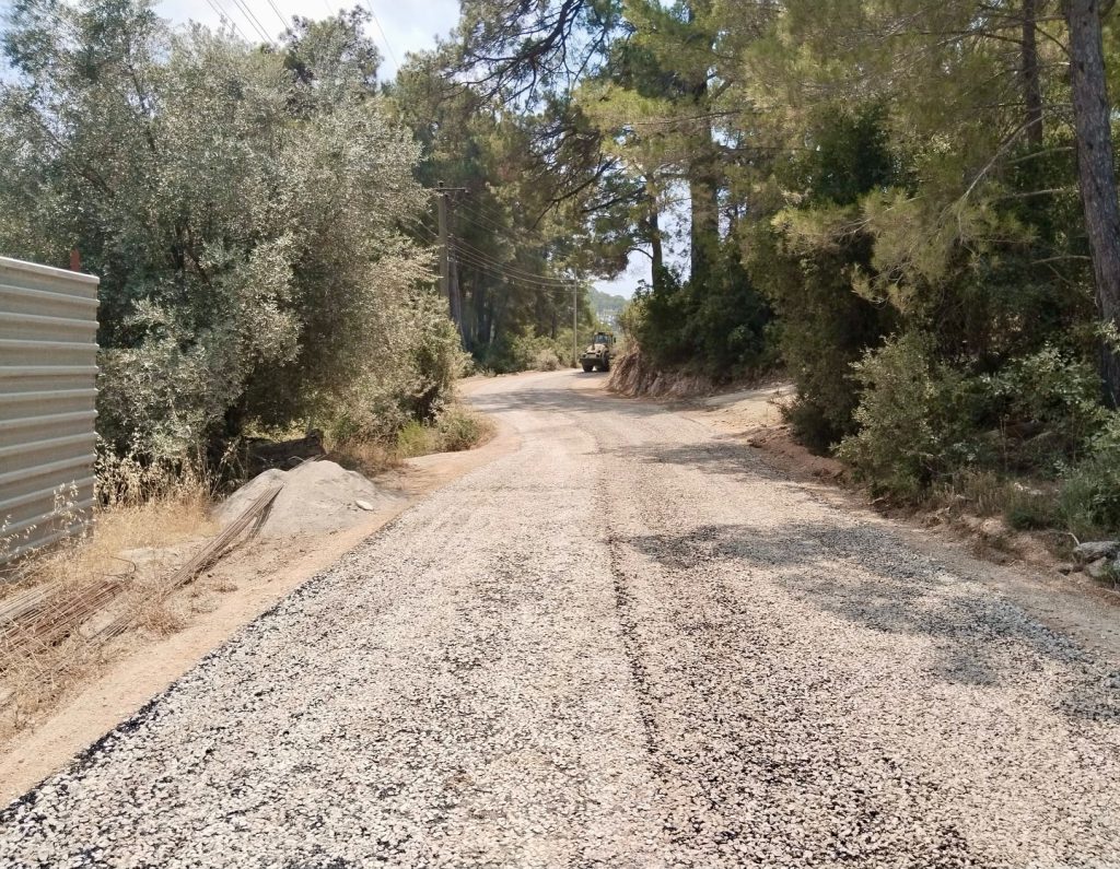 Fethiye Belediyesi Carries Out Asphalt Work in Karaçulha and Çamköy