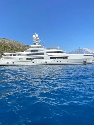 Megayacht "Cloudbreak" in Ölüdeniz