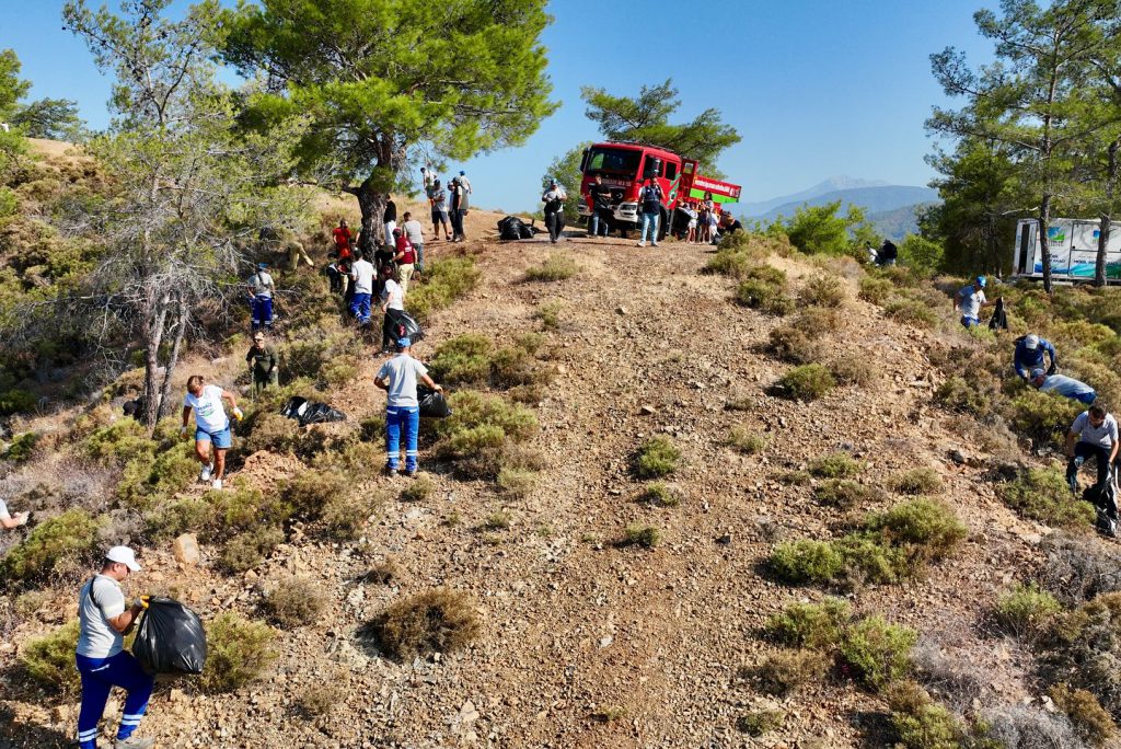 “Clean Fethiye” Campaign Continues with Community Support