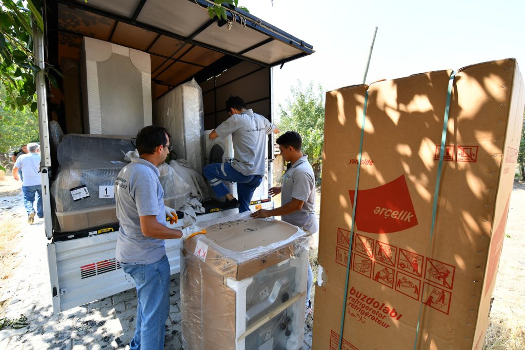 Fethiye Municipality Provides Aid to Fire Victim in Seydikemer
