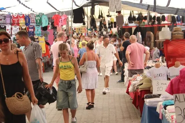 Tourism Down 60% at Fethiye’s Tuesday Market, Say Vendors