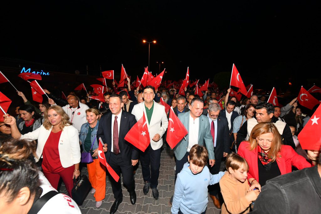 Fethiye Marks 102nd Anniversary of the Republic with Joyous Celebrations