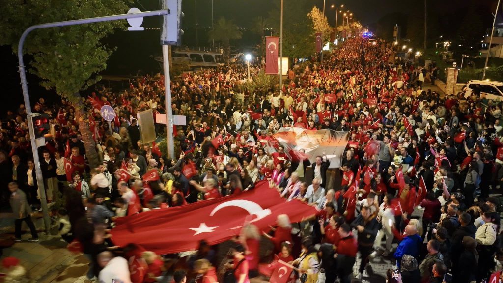 Fethiye Marks 102nd Anniversary of the Republic with Joyous Celebrations