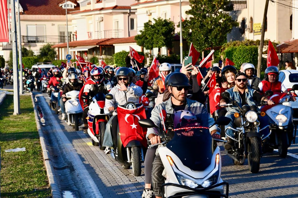 Fethiye Marks 102nd Anniversary of the Republic with Joyous Celebrations