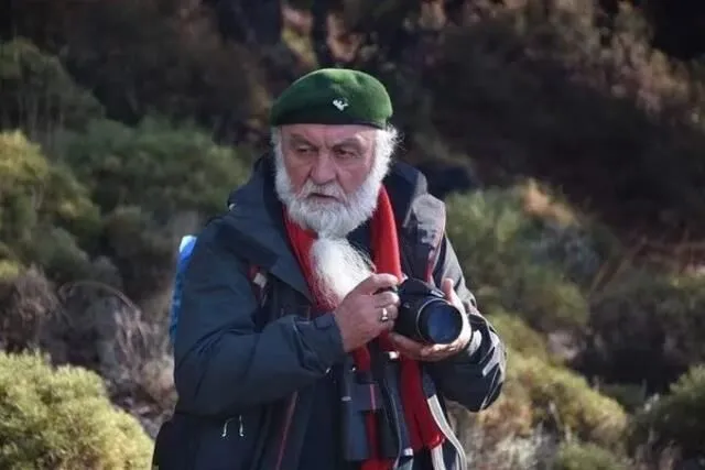 Ali İhsan Emre