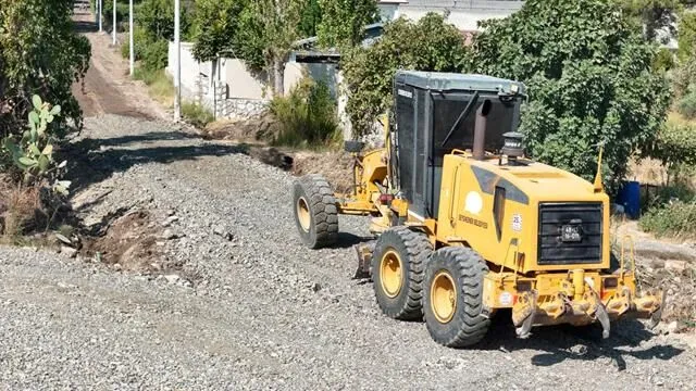 Seydikemer Municipality Accelerates Road Maintenance Ahead of Winter