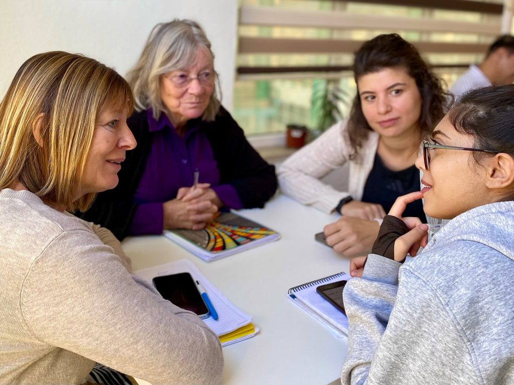 Language Café Extends Free Language Training