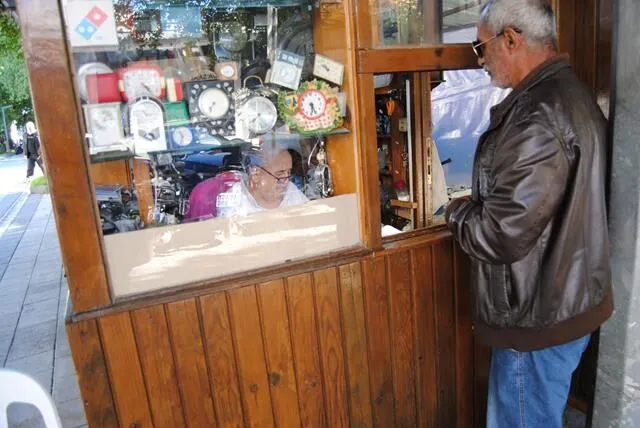 Veteran Watchmaker in Fethiye Keeps 55-Year-Old Craft Alive