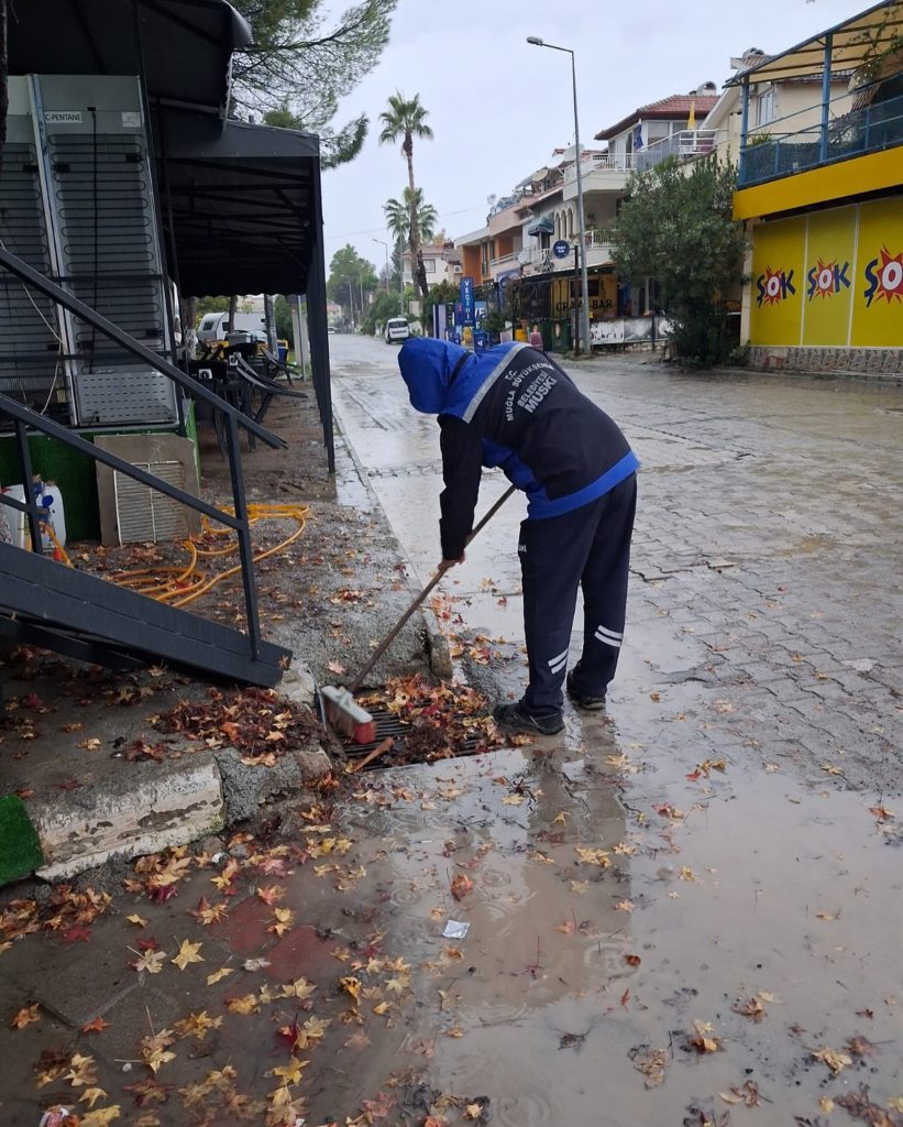 MUSKİ Teams on Duty 24/7 as Heavy Rain Hits Muğla