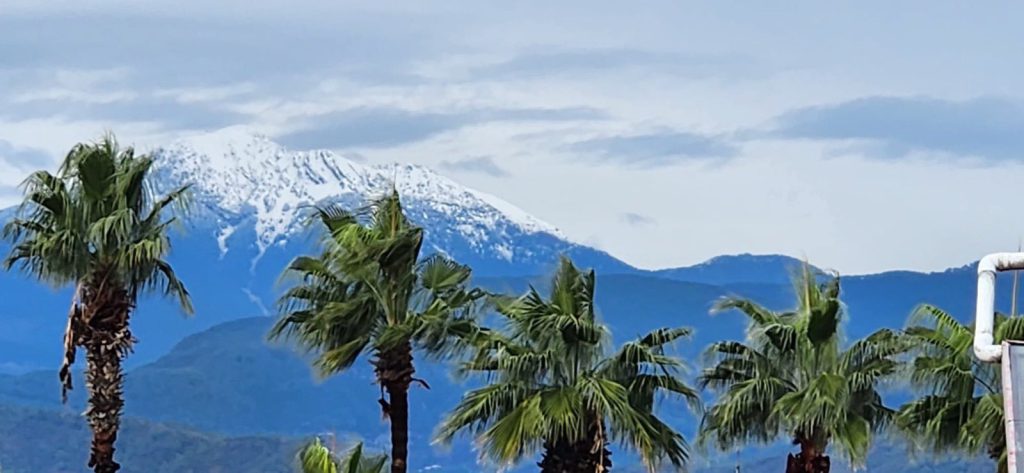 Muğla Welcomes Its First Snowfall of the Season