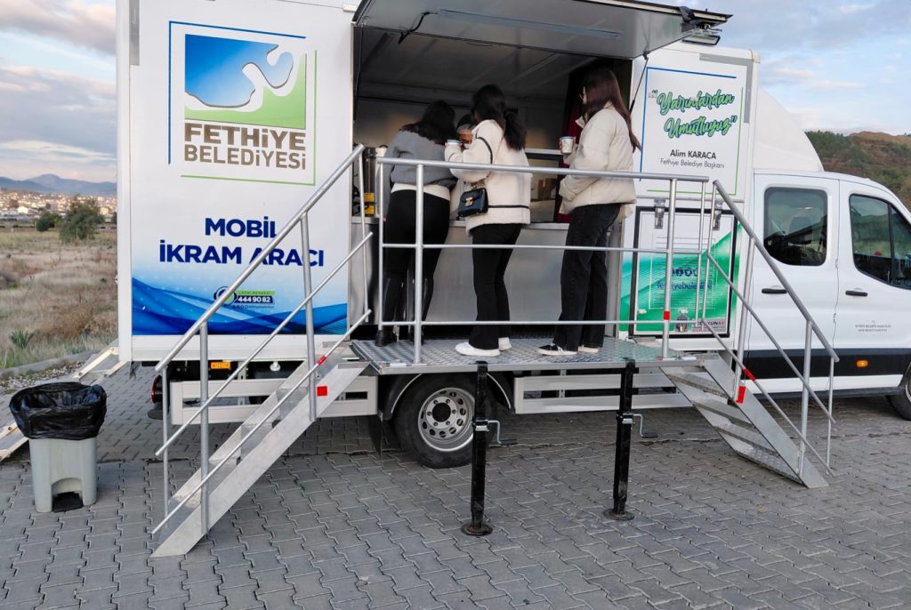 Hot Soup Initiative Continues for Students and Producers in Fethiye