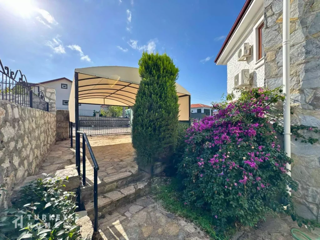 Turkey Homes: 4-Bedroom Detached Villa in Seydikemer £210,000
