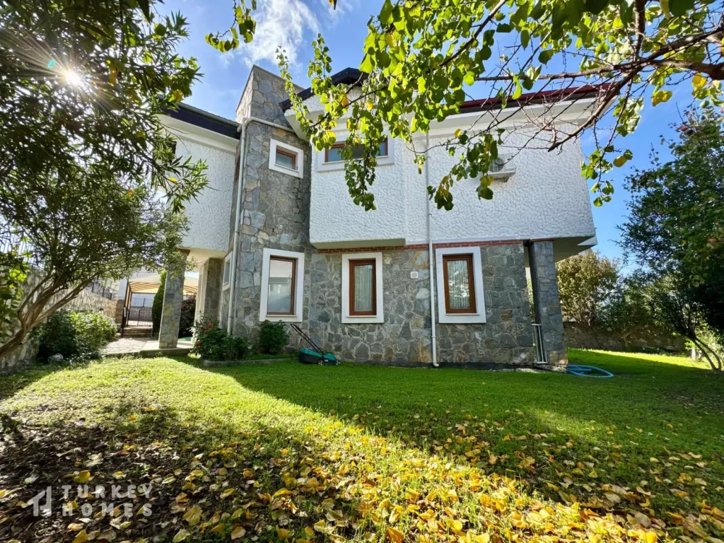 Turkey Homes: 4-Bedroom Detached Villa in Seydikemer £210,000