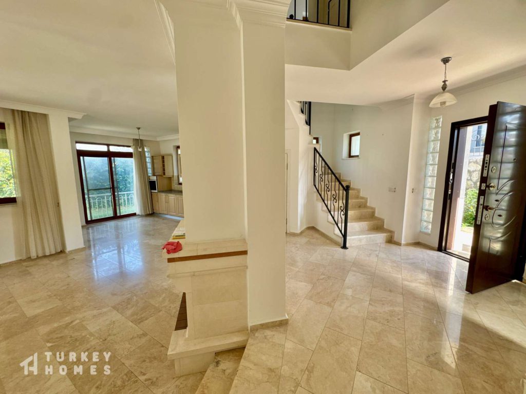 Turkey Homes: 4-Bedroom Detached Villa in Seydikemer £210,000