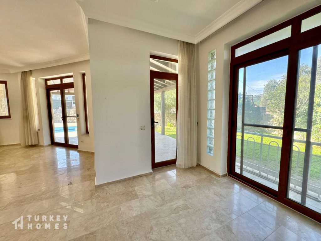 Turkey Homes: 4-Bedroom Detached Villa in Seydikemer £210,000
