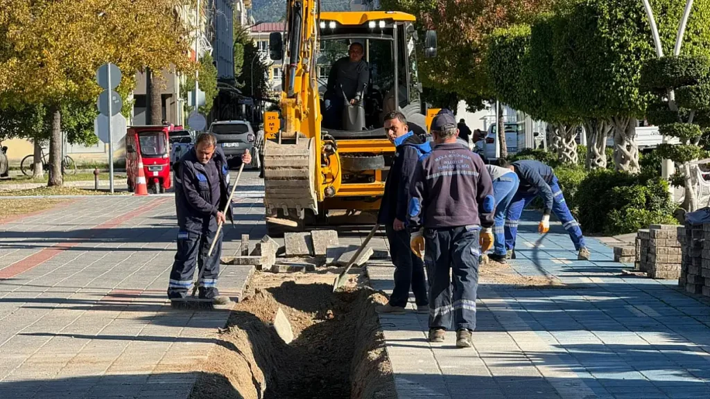 Rainwater Drainage Work Underway in Fethiye Beşkaza Square