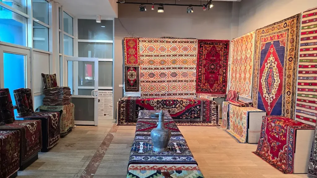 Century-Old Weaving Tradition Showcased in Fethiye