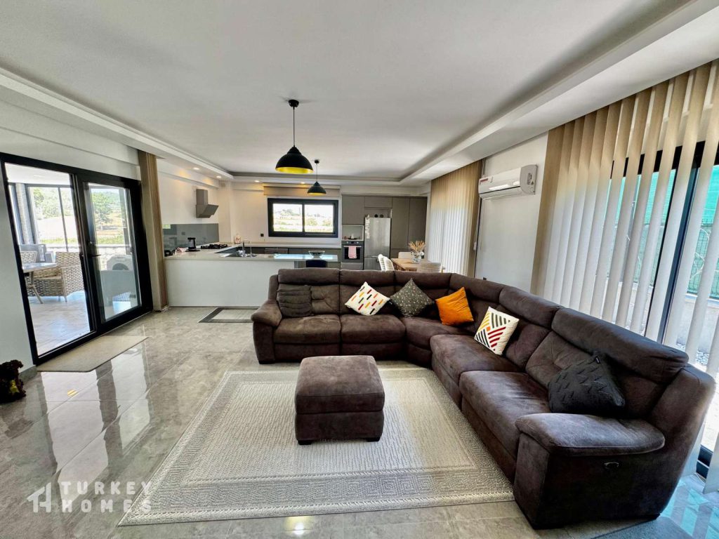 Turkey Homes: Modern Key-Ready Bungalow in Seydikemer With Private Pool £199,000