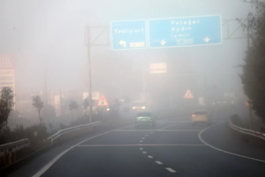 Dense Fog After Rain in Muğla Negatively Affects Transportation
