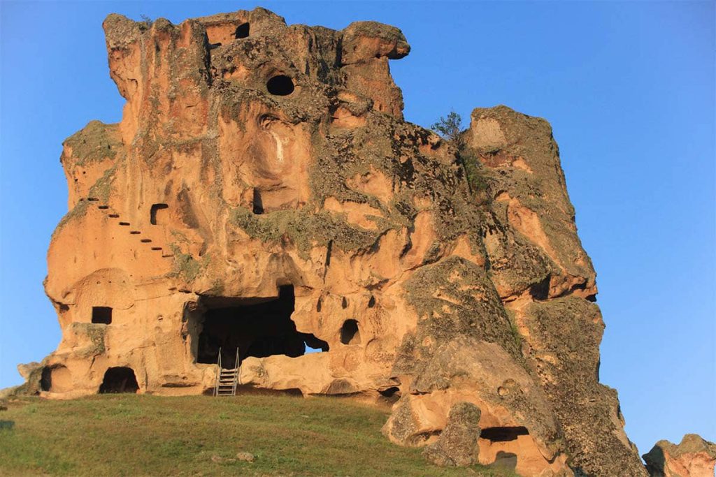 Phrygian Valley: Land of Kings, Myths and Monuments