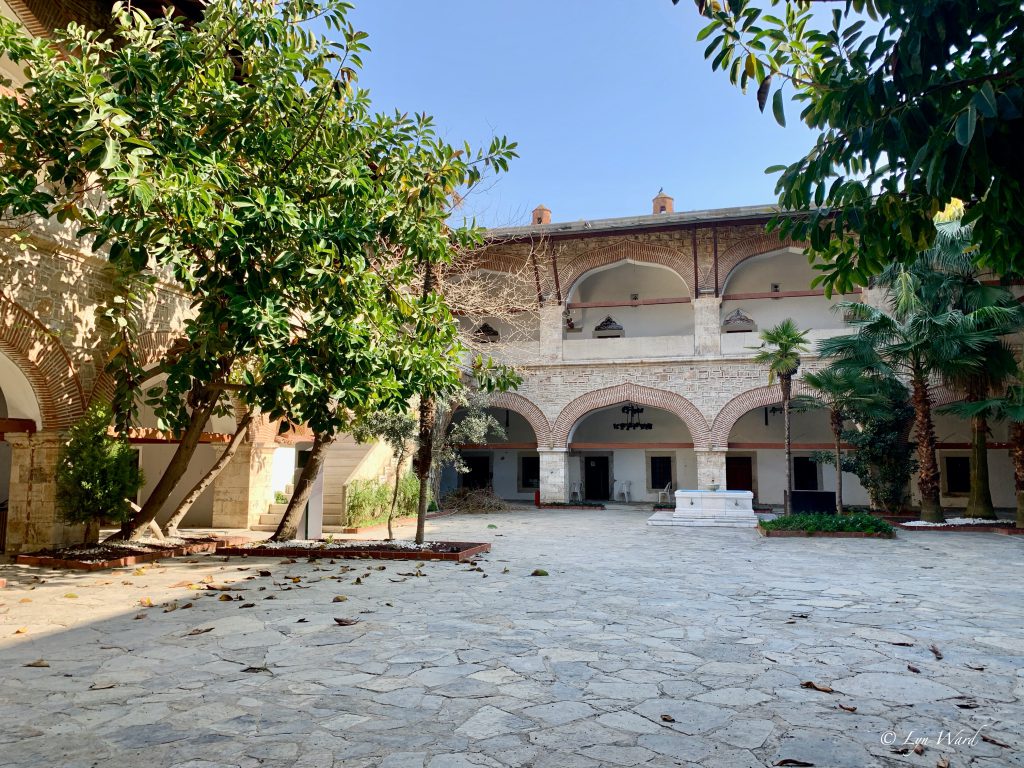 Öküz Mehmet Paşa Karavansary