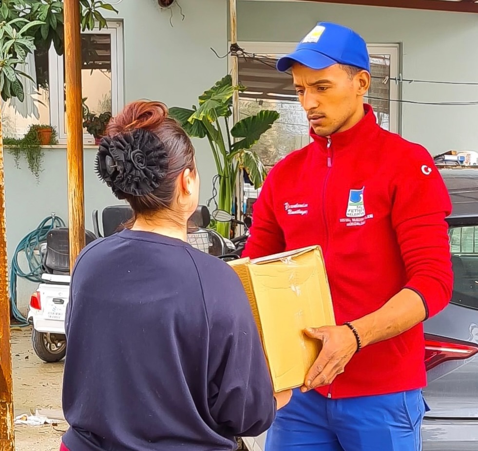 Fethiye Municipality Distributes Ramadan Aid Packages to Citizens in Need