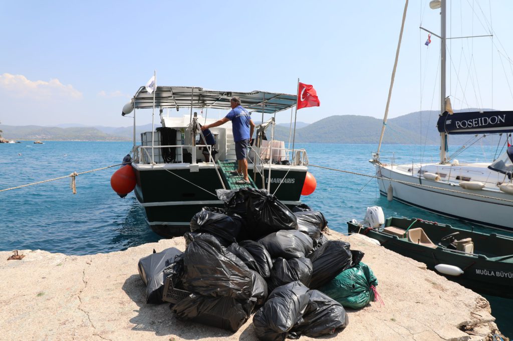 Nearly 15 Tons of Waste Cleared from Gökova and Göcek to Protect Marine Life