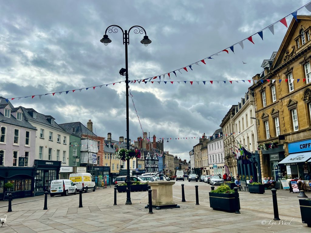 Cirencester: The Capital of the Cotswolds