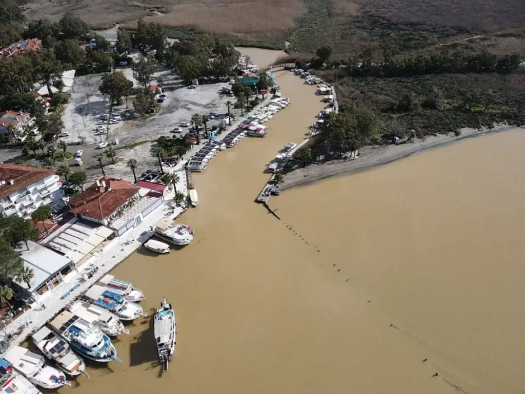 Heavy Rain Turns Gökova Bay Brown as Muddy Water Flows into the Sea