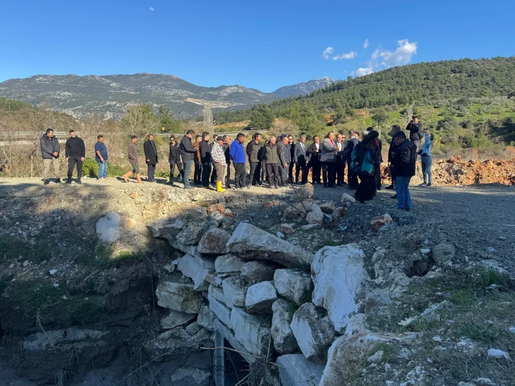Governor Akbıyık Meets Farmers After Severe Flooding in Seydikemer