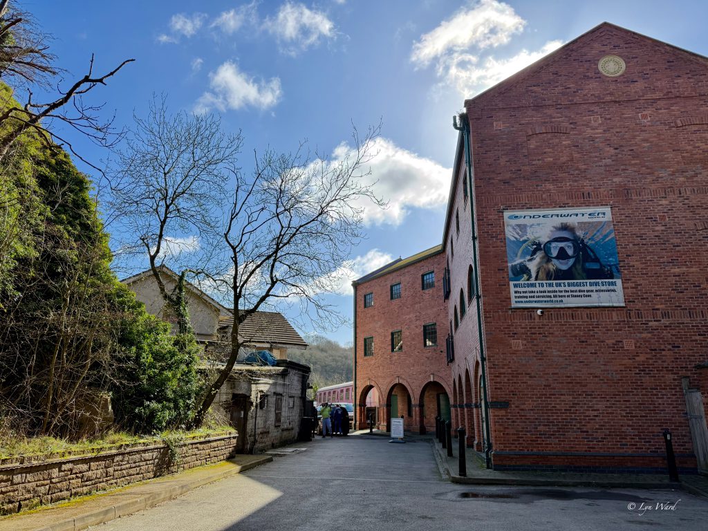 Stoney Cove - Britain's Inland Diving Centre