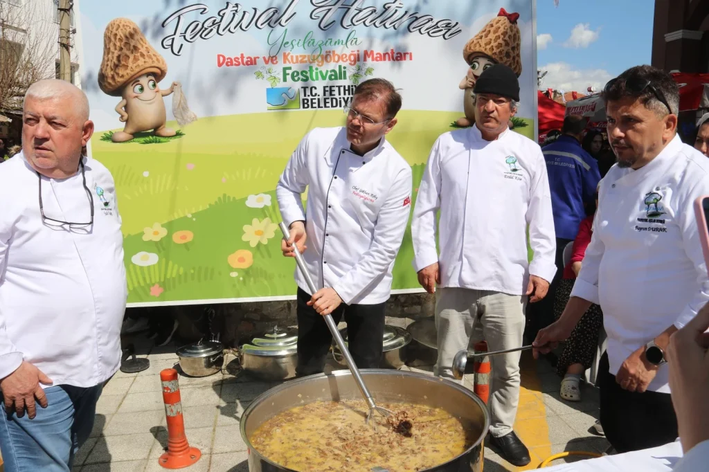 The 15th Yeşilüzümlü Dastar and Morel Mushroom Festival Welcomes Visitors with Colourful Displays and Rich Traditions