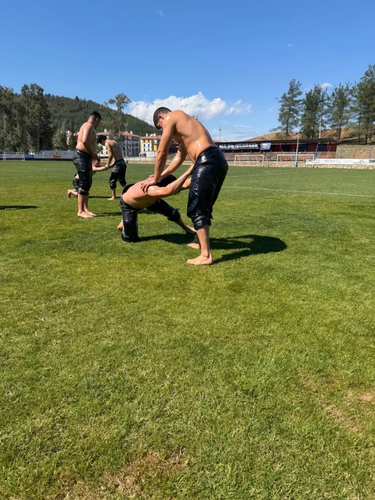District Governor Dilekli Encourages Seydikemer Wrestlers Ahead of Oil Wrestling Competitions