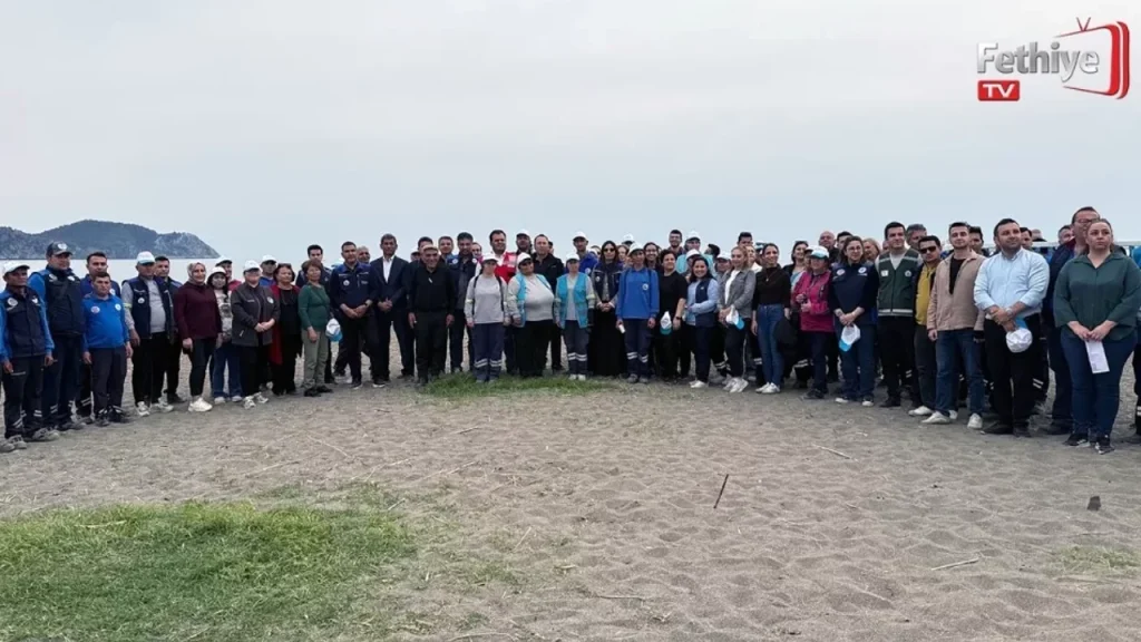 Metropolitan Municipality Expands Environmental Efforts with Beach Cleaning Campaign