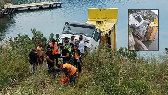 Truck Falls into Sea in Bodrum, Two Injured