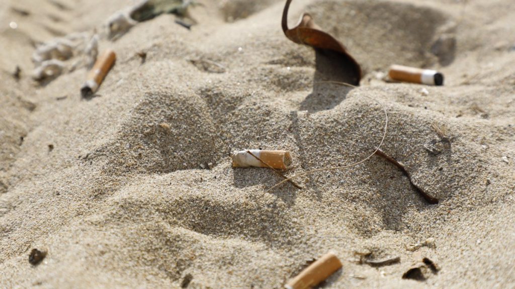 Smoking Ban Introduced at Popular Antalya Beaches
