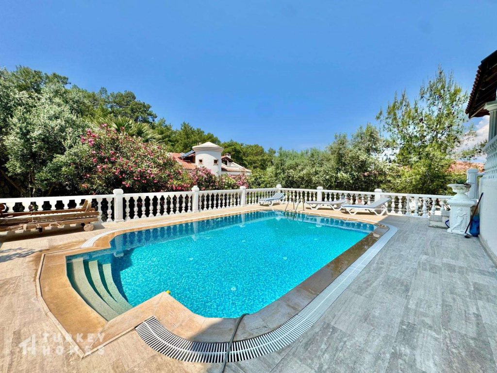 Turkey Homes: Stunning 7-Bedroom Villa in Fethiye - £310,000