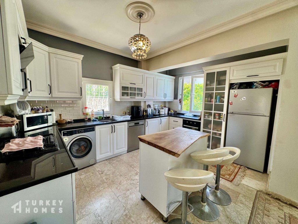 Turkey Homes: Stunning 7-Bedroom Villa in Fethiye - £310,000