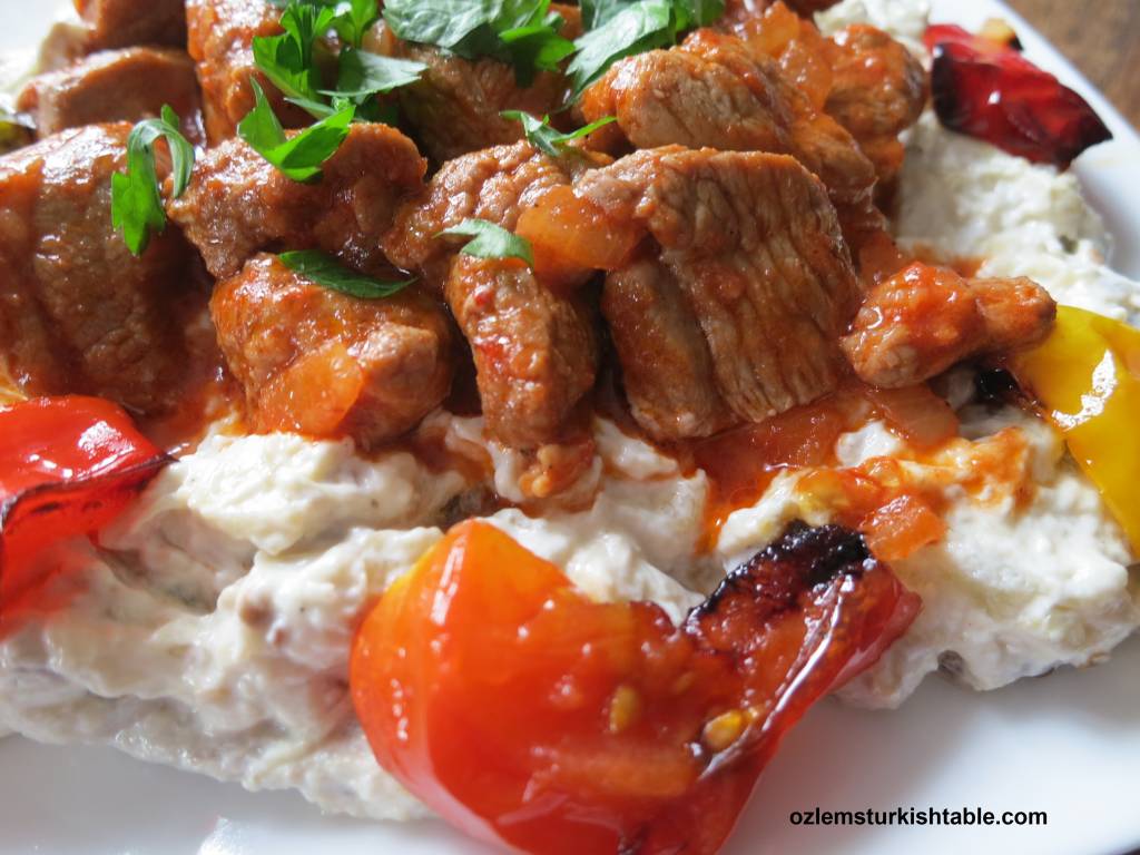 Ali Nazik Kebab: Gaziantep’s Smoky Delight