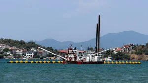Seabed Sludge Removal Begins in Fethiye Bay