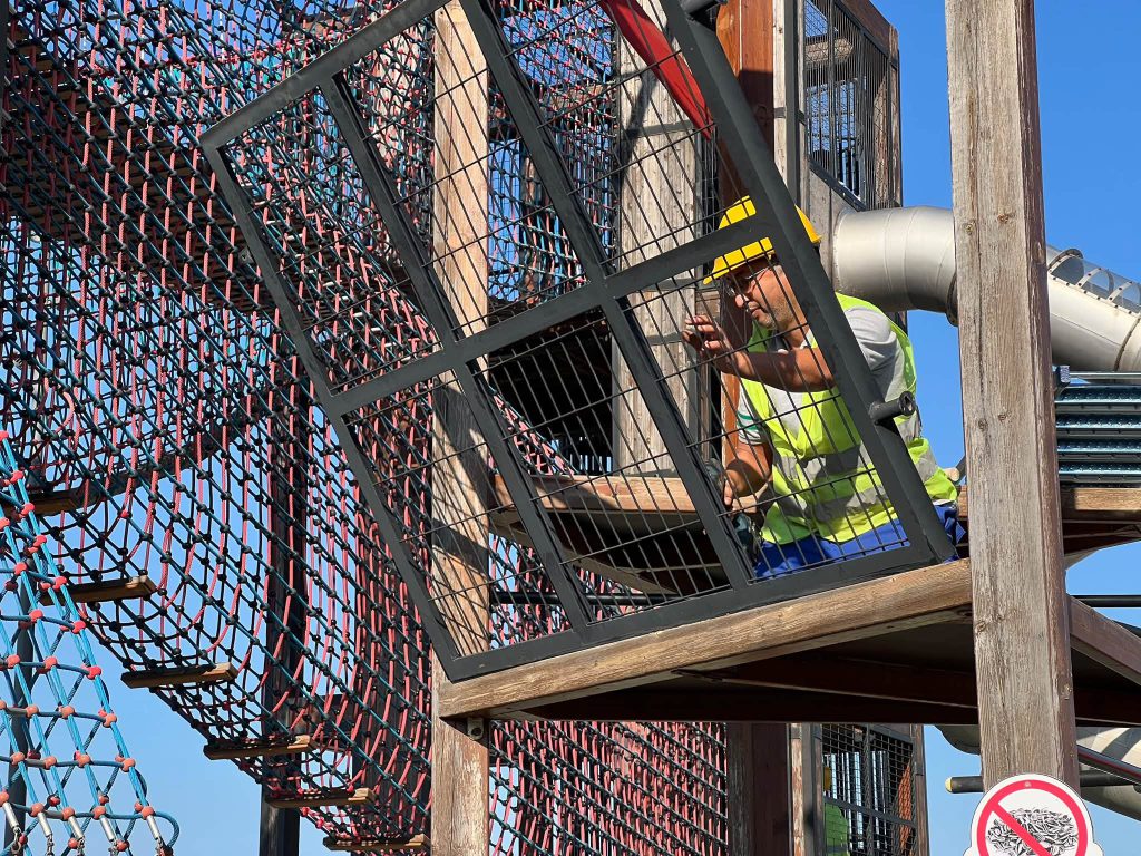 Şehit Fethi Bey Park Playground Equipment Being Renewed