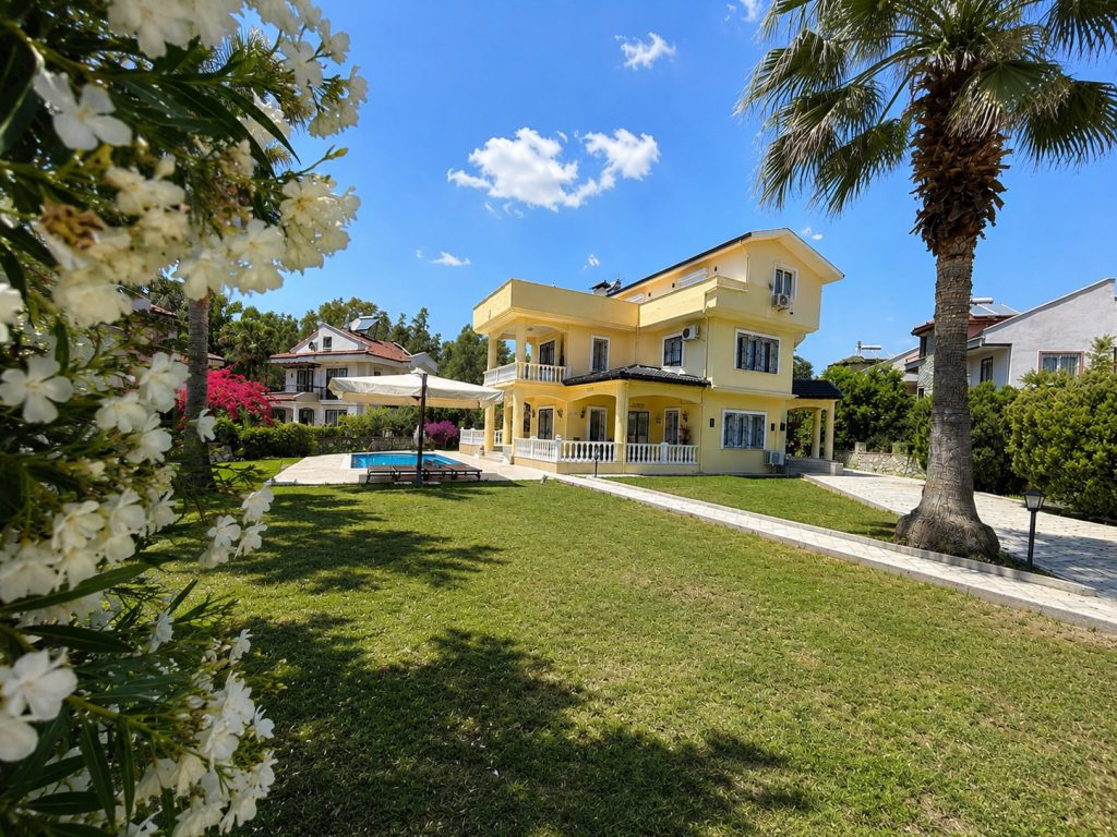 Meet Irina & Silva: Helping International Clients Sell, Buy and Find Their Place in Fethiye